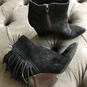 ISOLA fringe ankle boots
